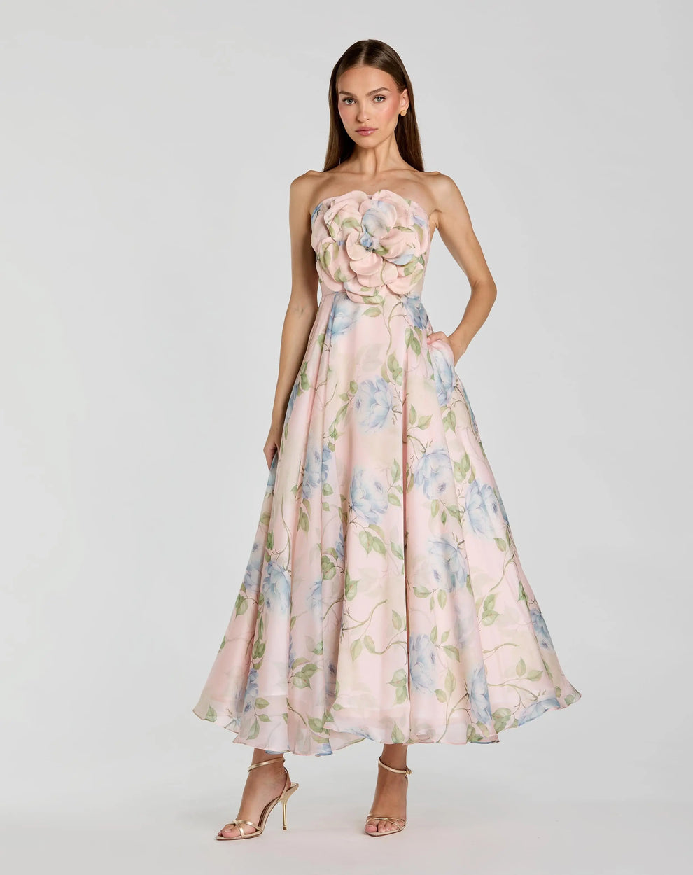 mac duggal dresses on sale 27822 – Mia Bella The Label elena gilbert dresses This alluring dress parades 30 How to Style Size:12 AUS