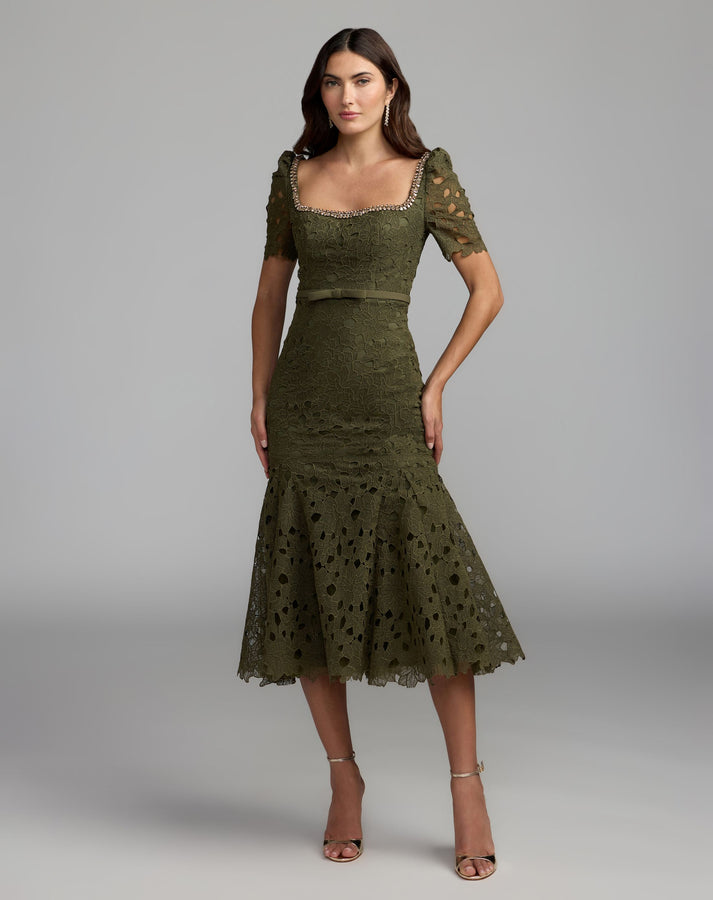 Mac Duggal 21397