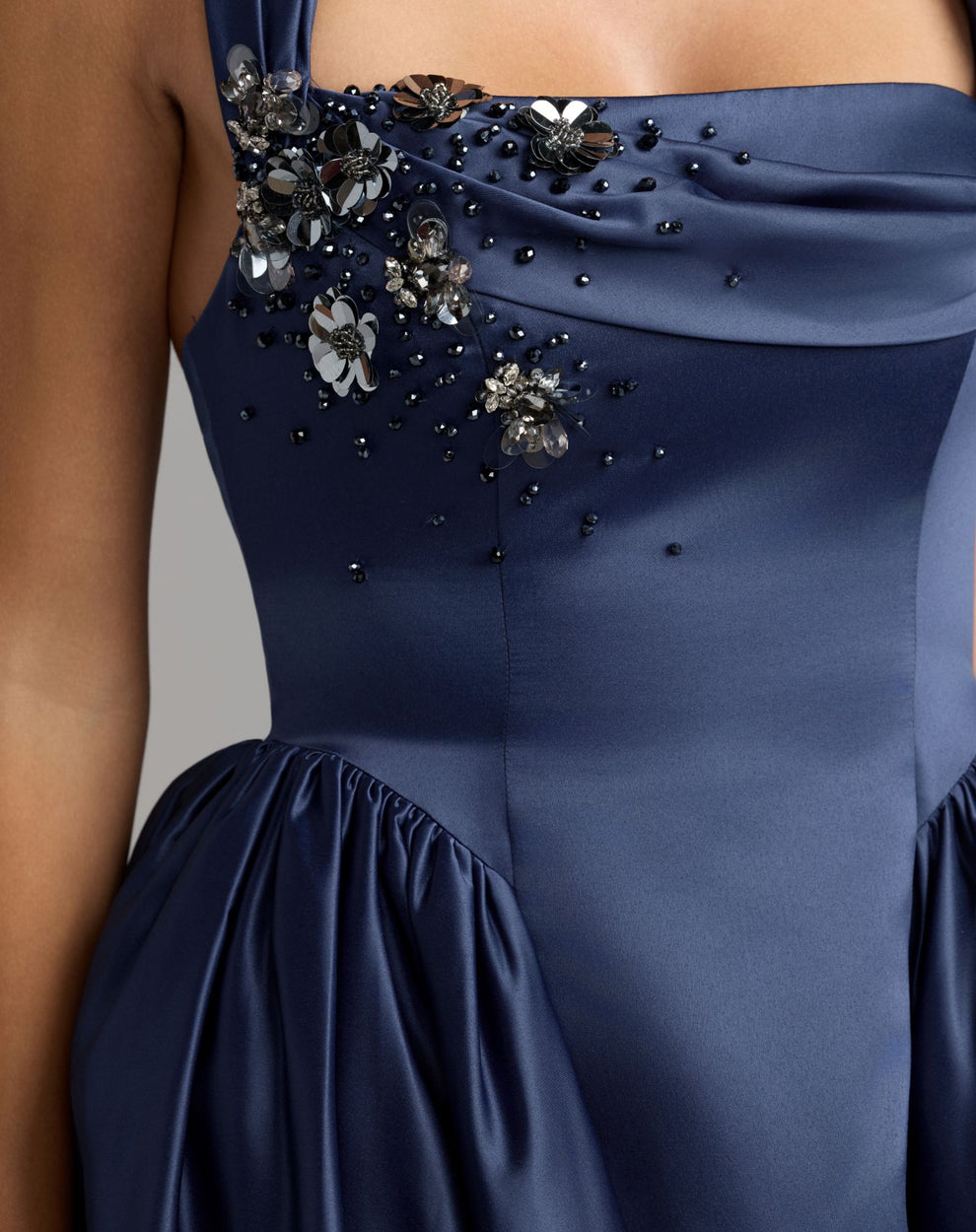Mac Duggal 21501