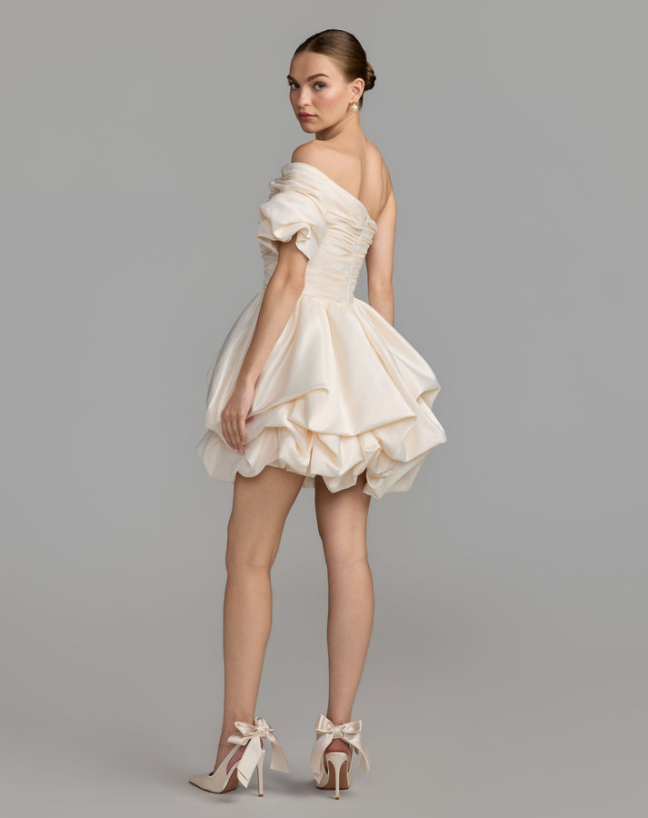 Mac Duggal 21546