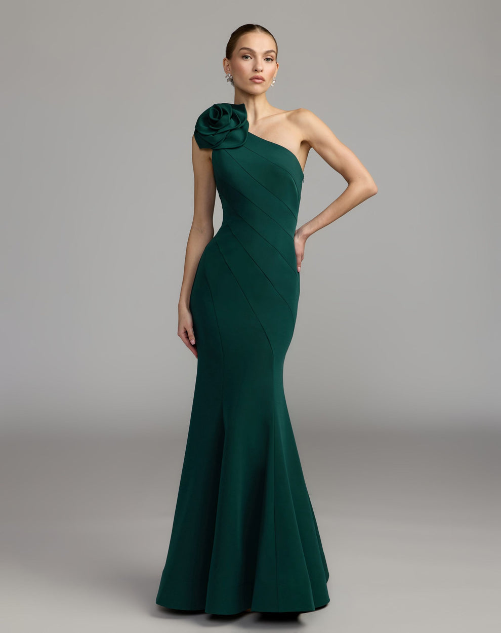 Mac Duggal 2304