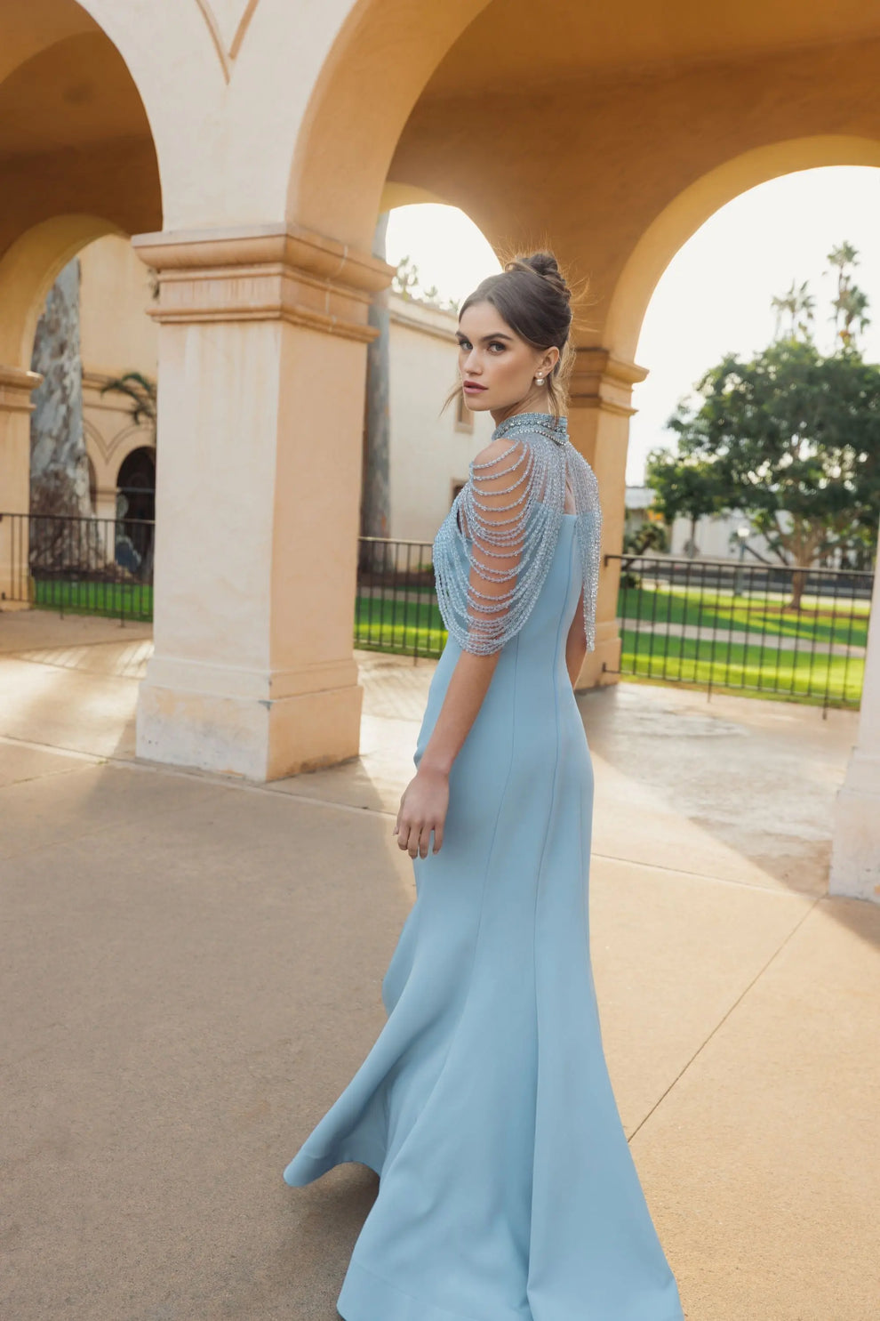 Mac Duggal 2334