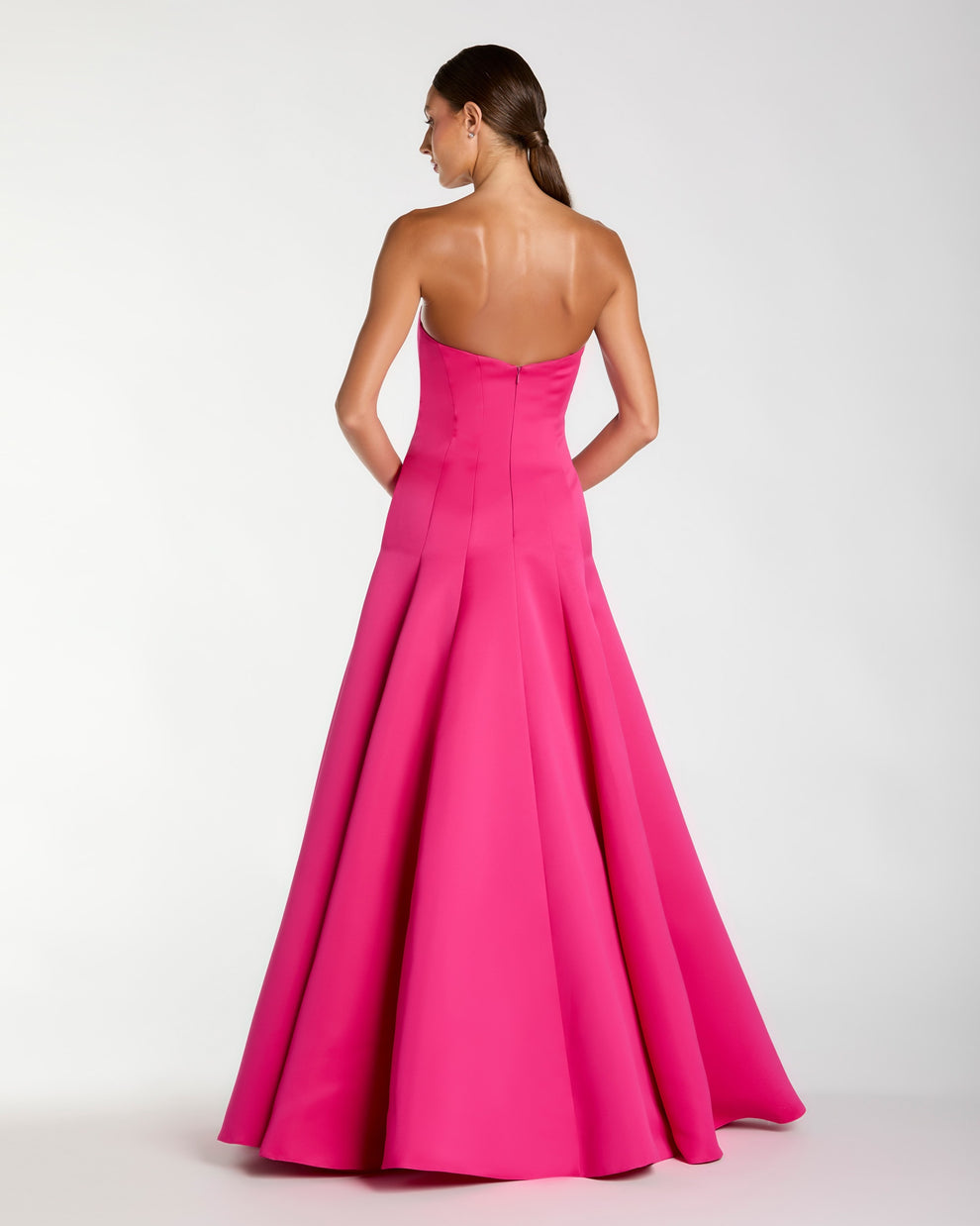 Mac Duggal 2357