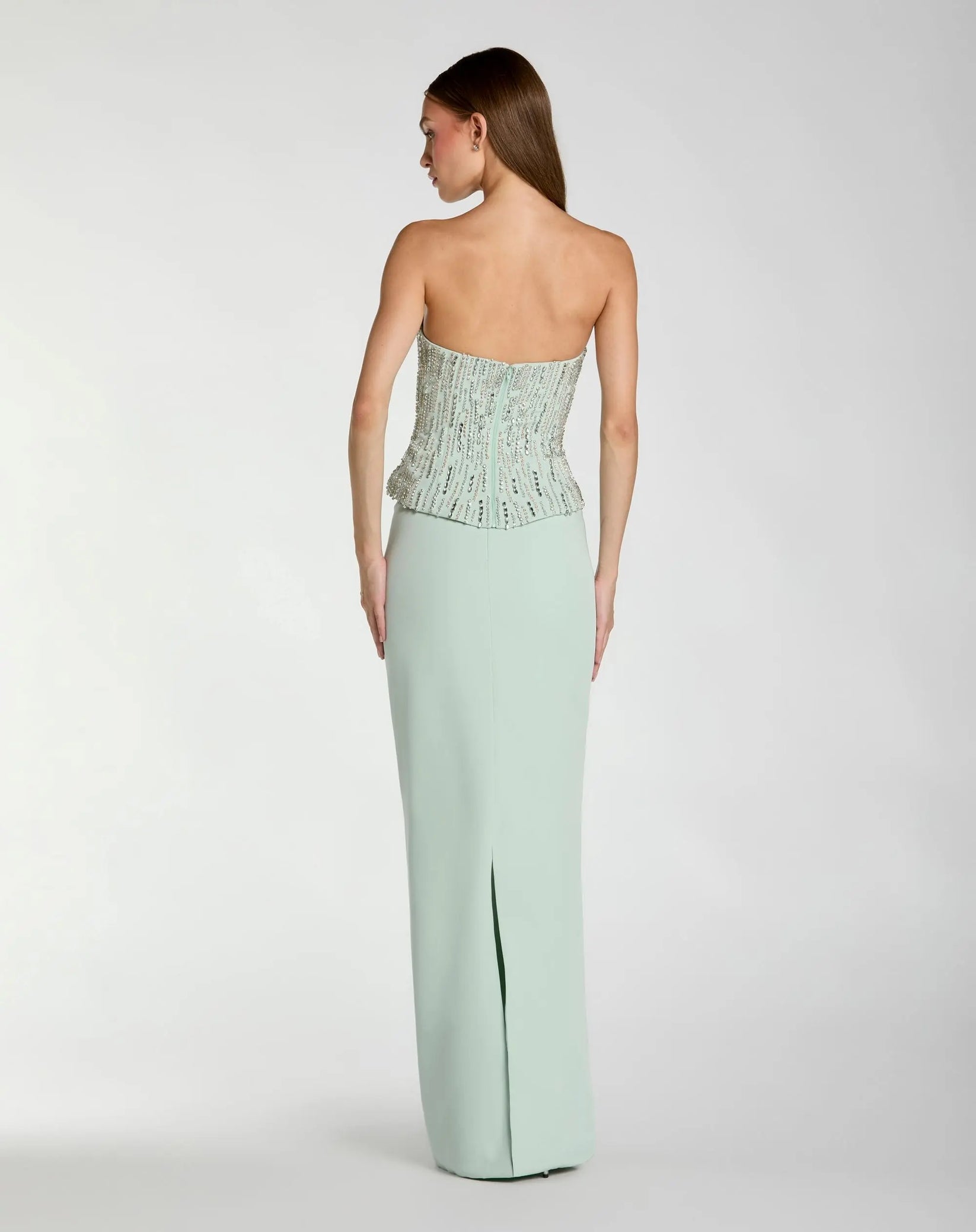 Mac Duggal 2366