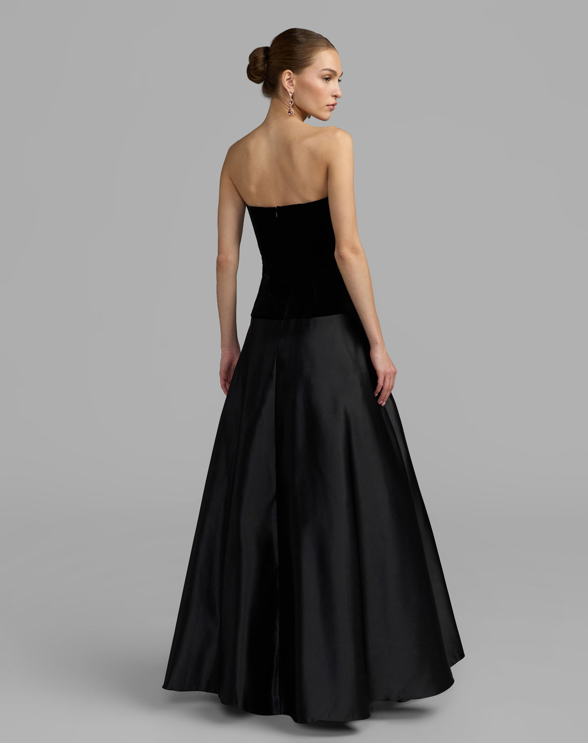 Mac Duggal 2423 - Black Gold