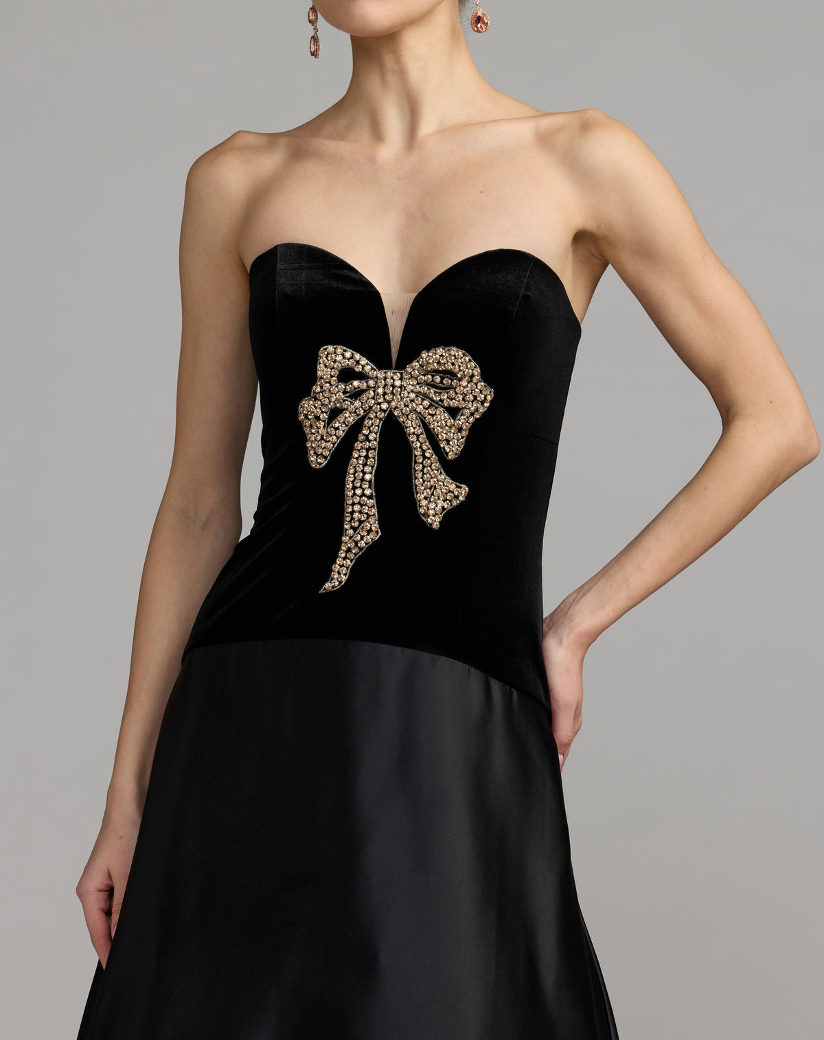 Mac Duggal 2423 - Black Gold