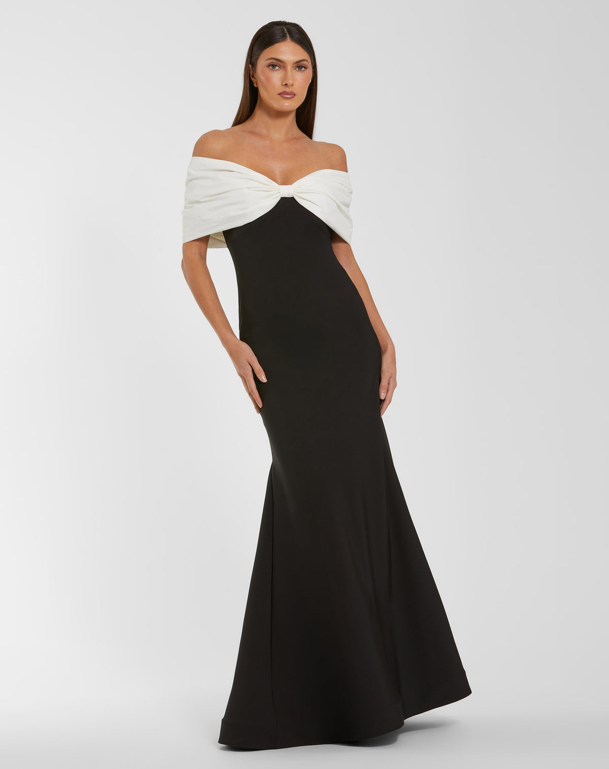 Mac Duggal 56232 - Black Ivory