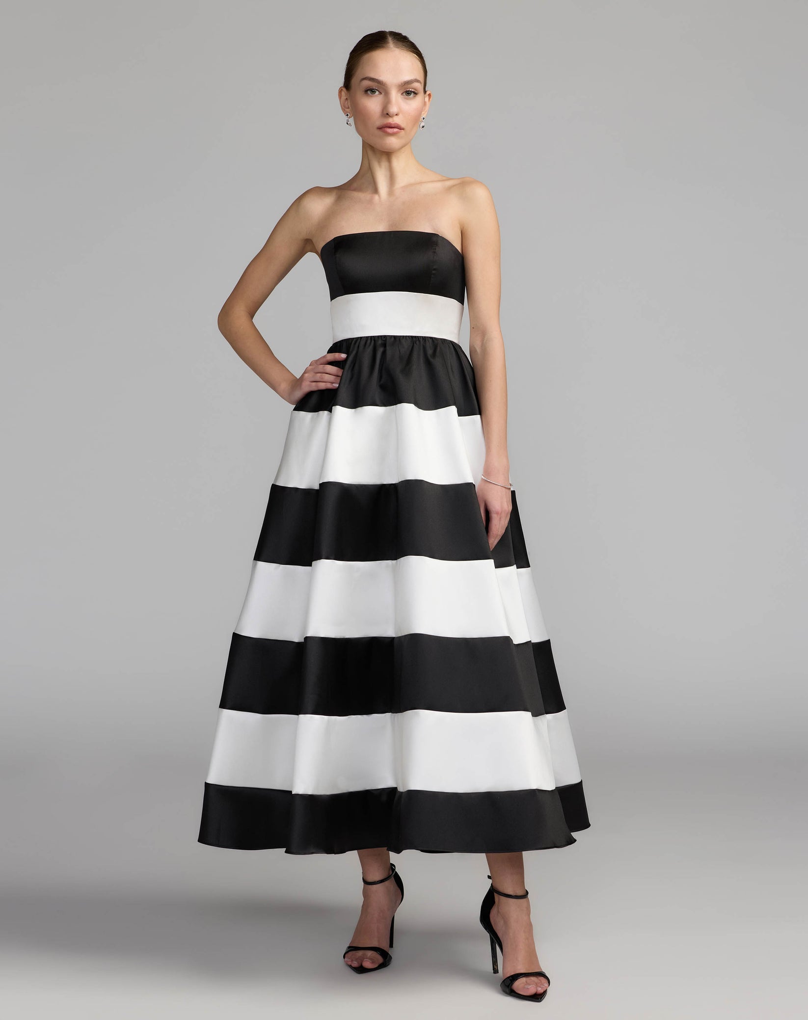 Mac Duggal 56281