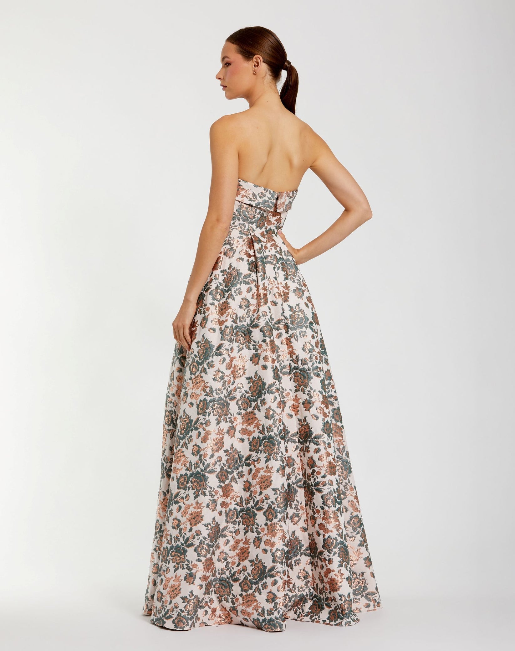 Mac Duggal 68945