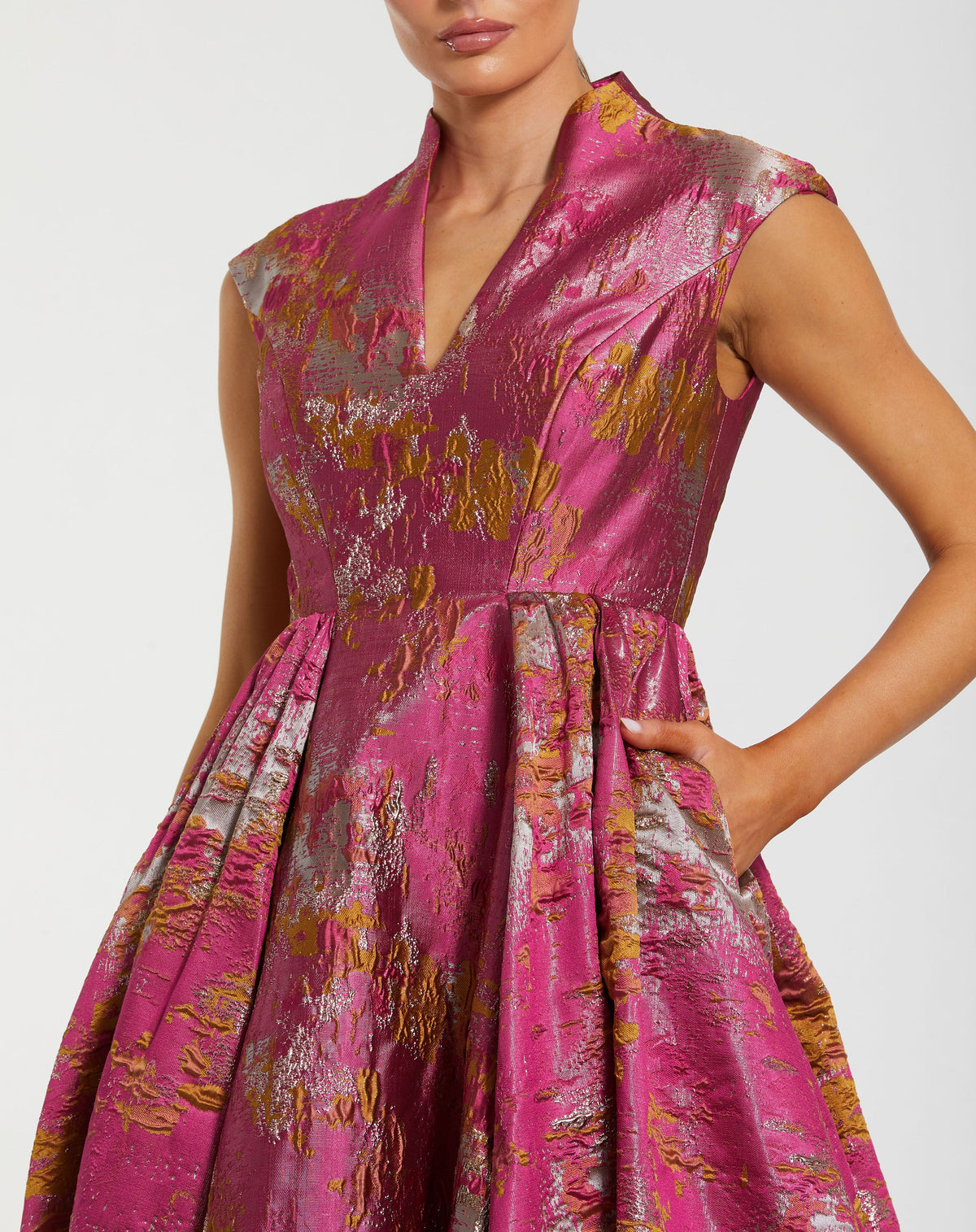 Mac Duggal 68956 - Raspberry Multi