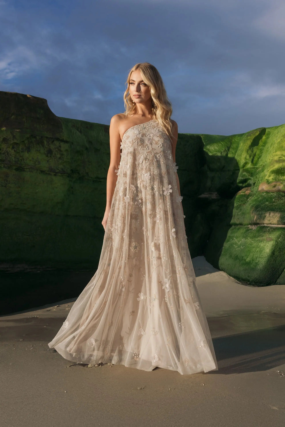 Mac Duggal 9381