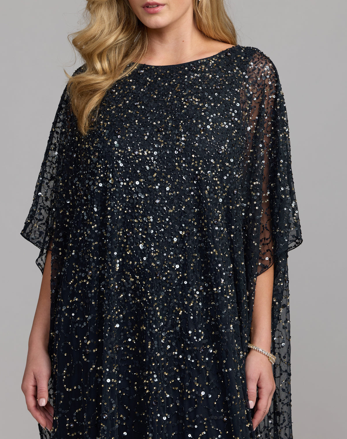 Mac Duggal 9475 - Midnight Gold