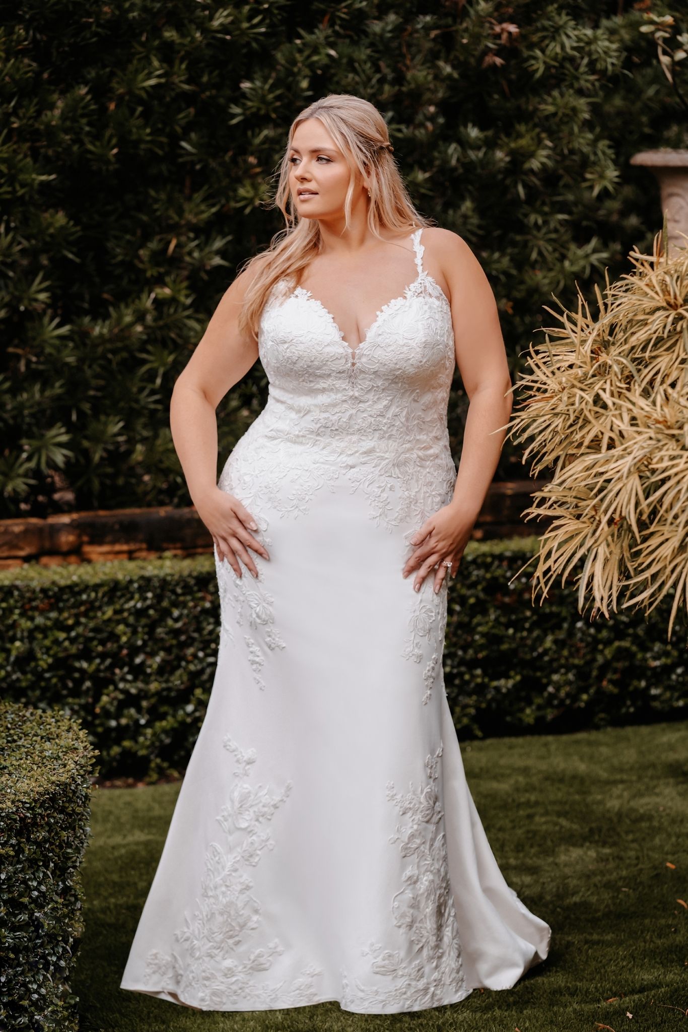 Allure Bridals 9812 Sample