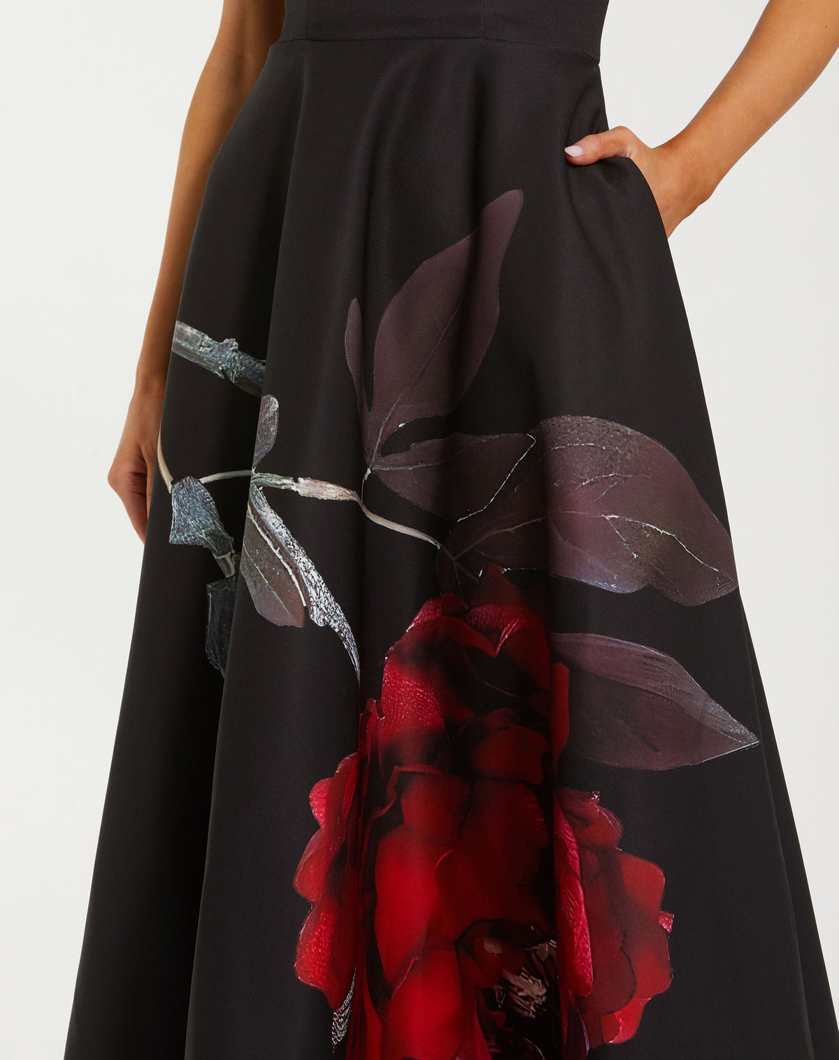 Mac Duggal 9921152P - Black Rose