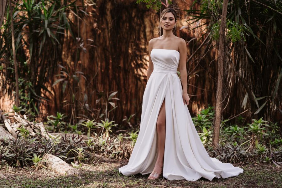 Allure Bridals 9967 Sample