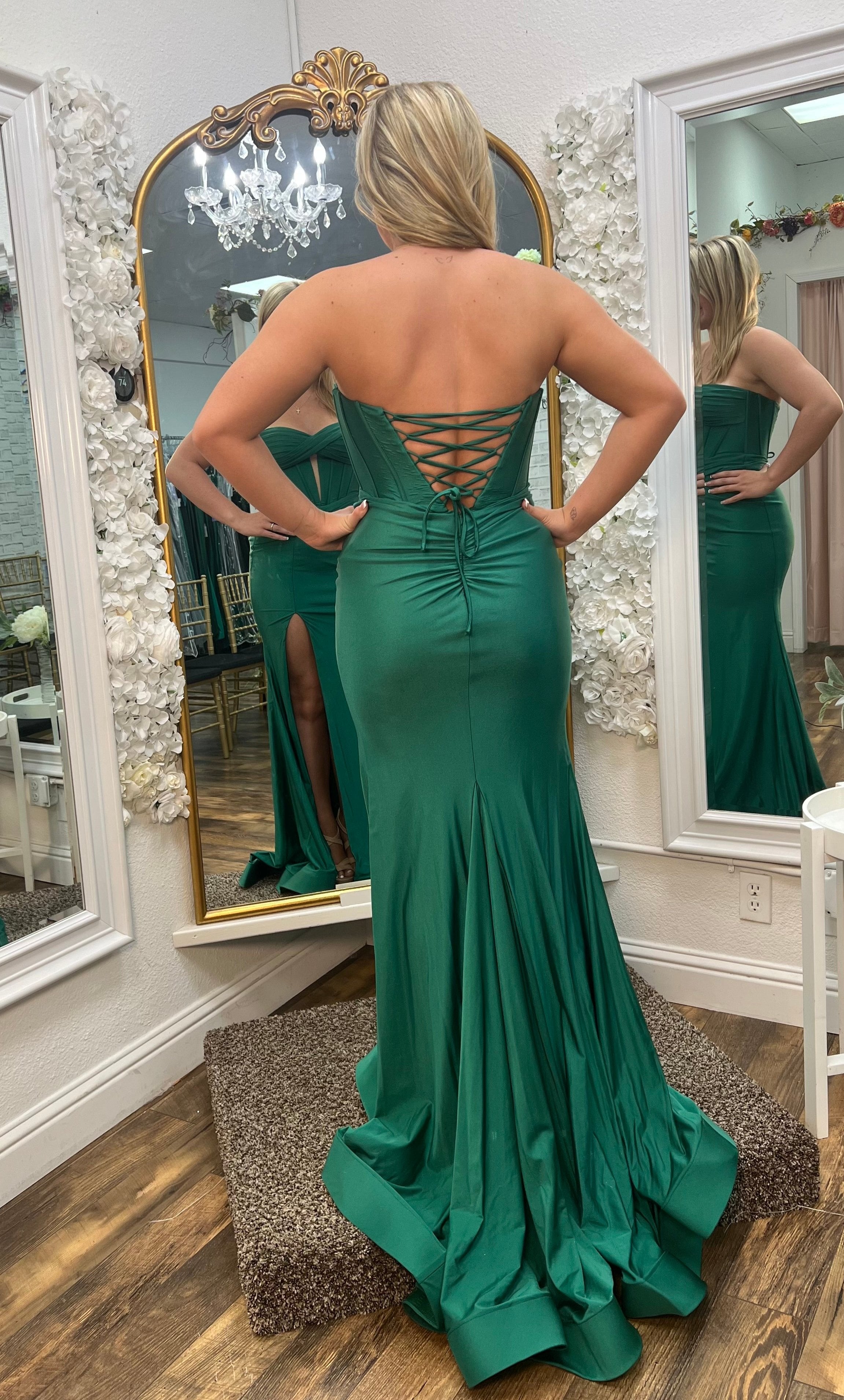 Amelia Couture AG0113 00 / Peacock Amelia Couture AG0113 00 / Peacock