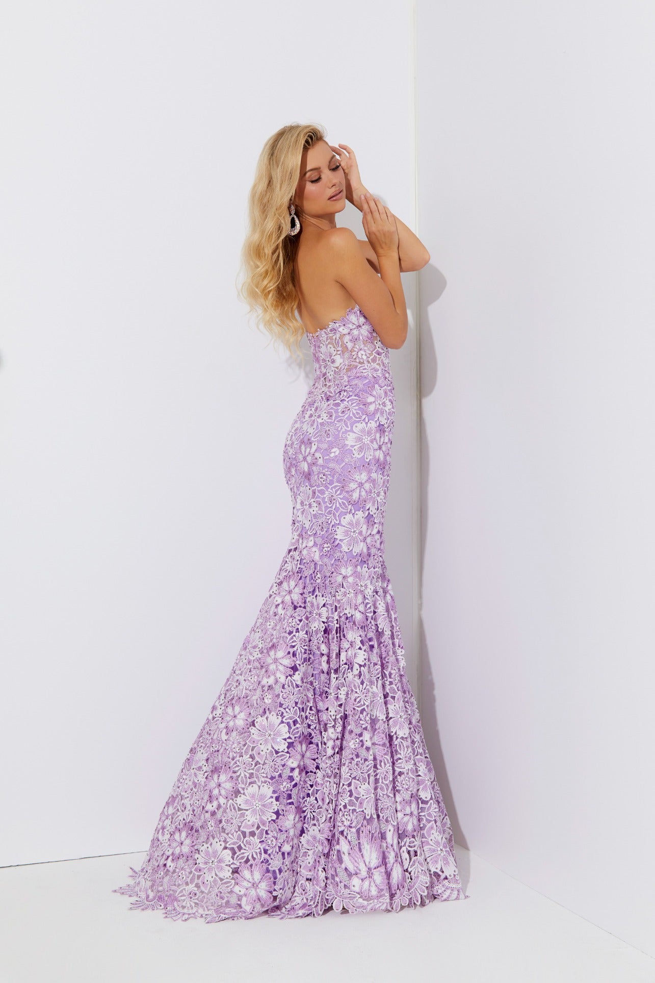 Jasz Couture 7535