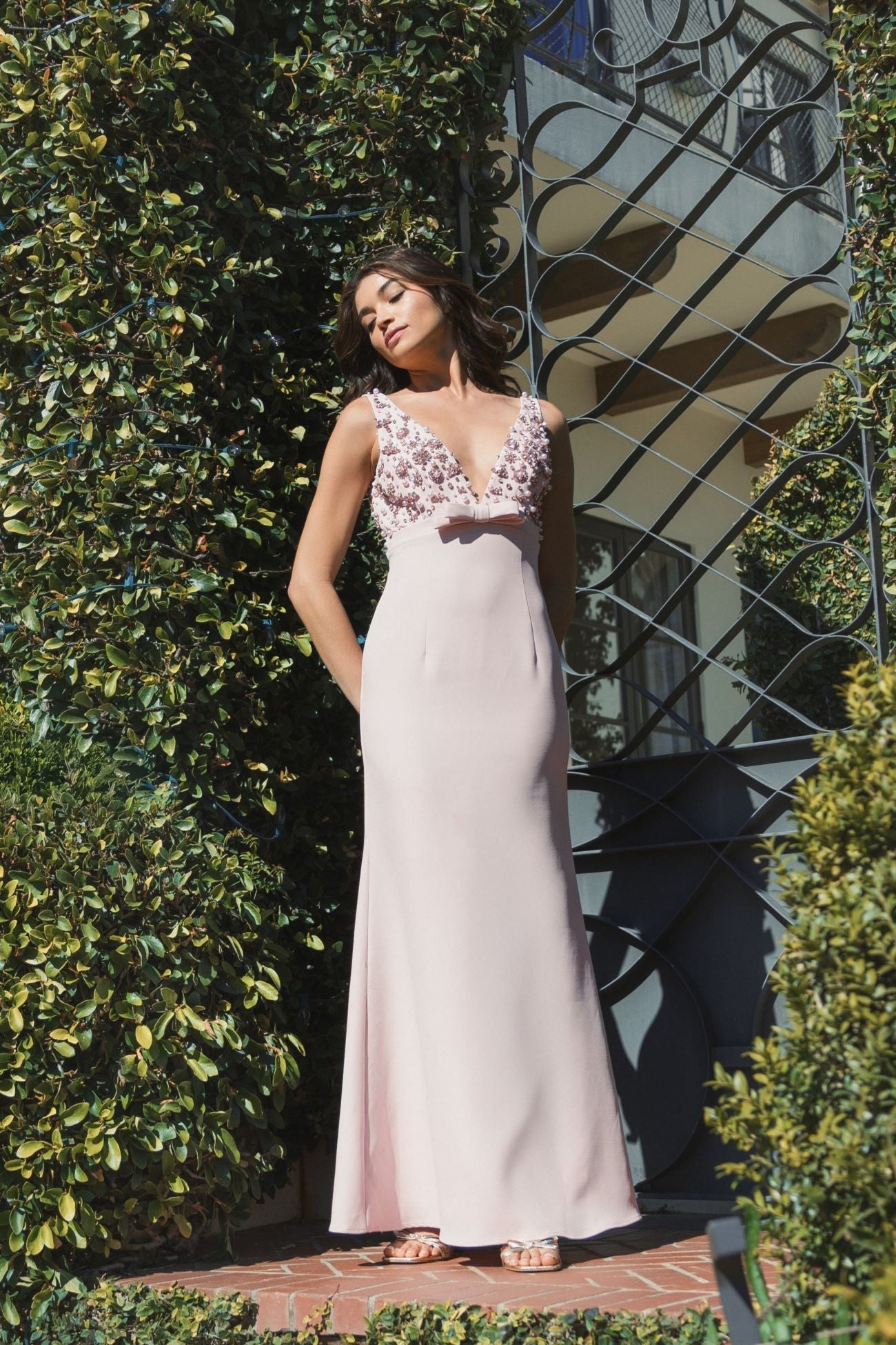 Mac Duggal Women's Crepe Sleeveless Beaded V Neck Gown With Bow - Pink - Size 12 - Blush Mac Duggal Women's Crepe Sleeveless Beaded V Neck Gown With Bow - Pink - Size 12 - Blush