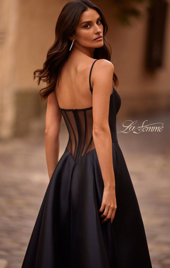 La Femme 32670