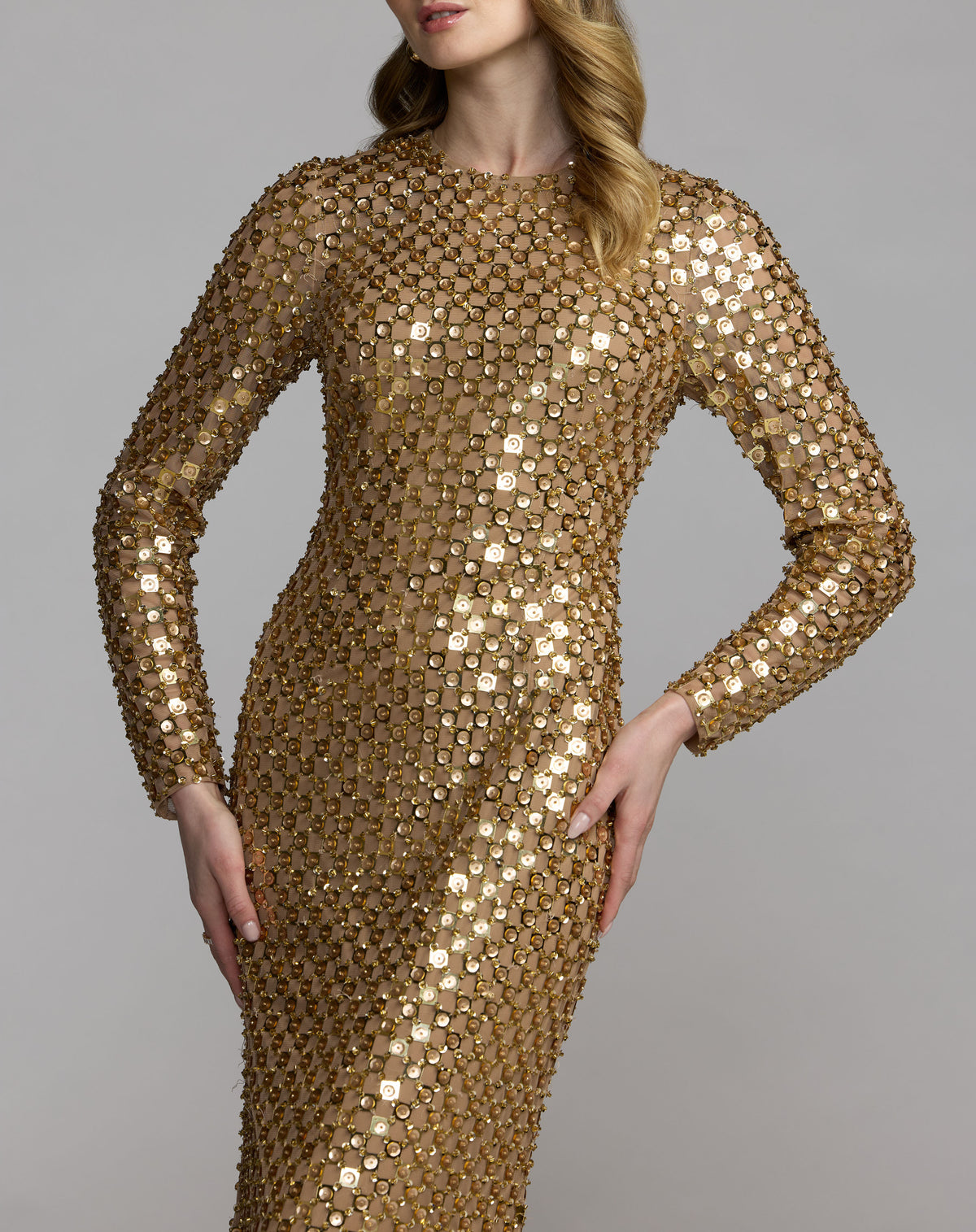 Mac Duggal 94136 Gold close-up