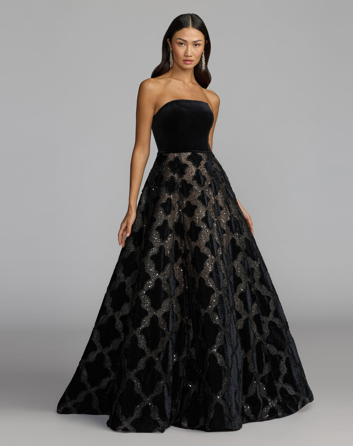 Mac Duggal 21384 Black front