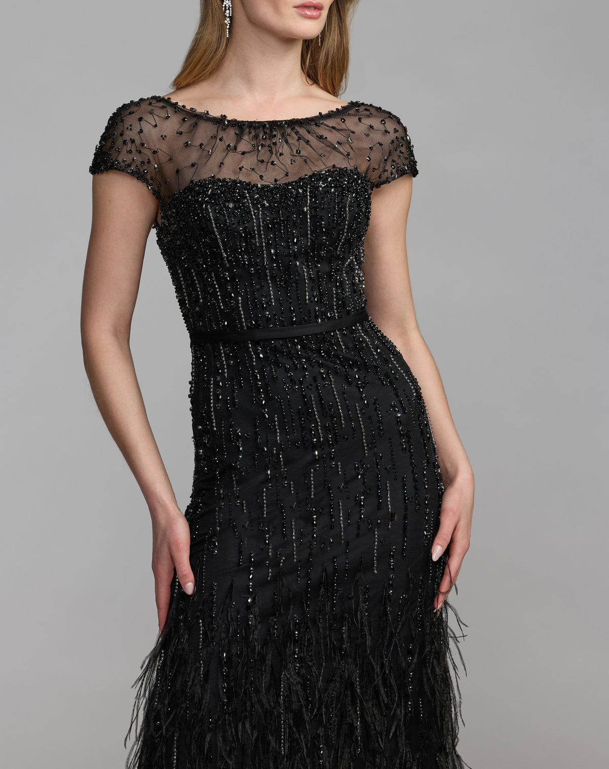 Mac Duggal 77198 Black close-up
