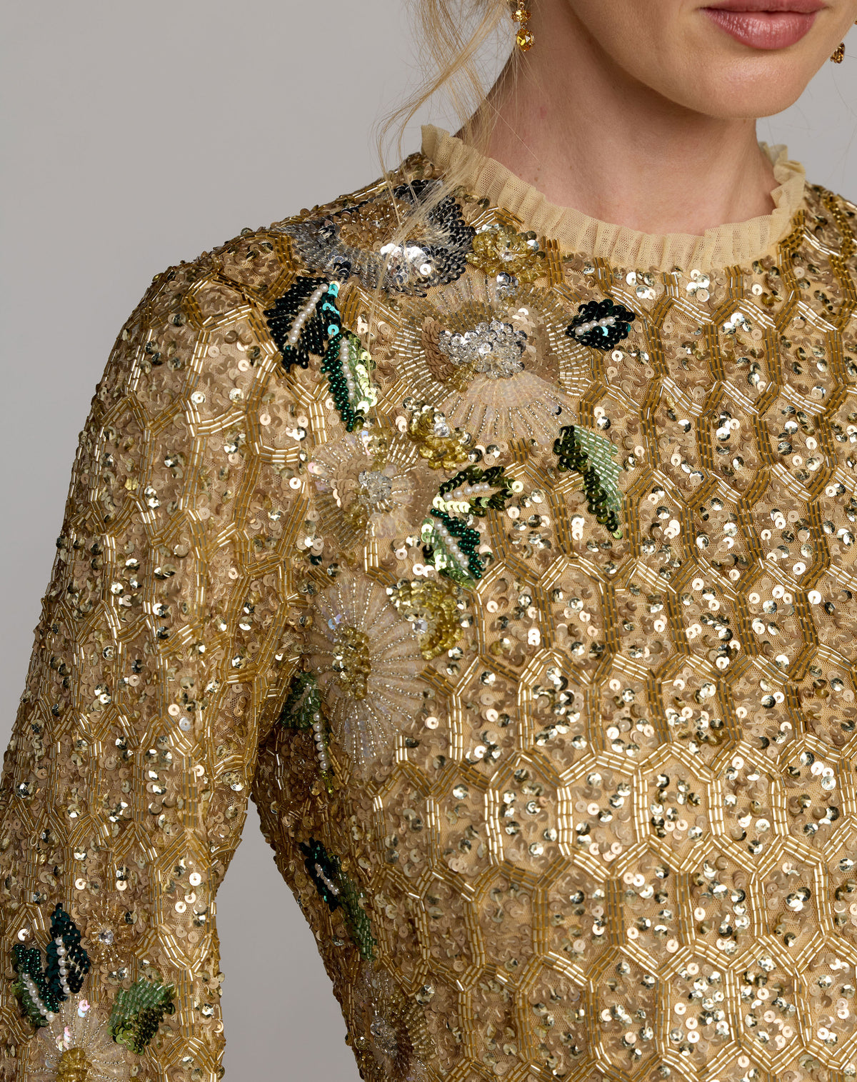 Mac Duggal 23102 Gold Multi close-up