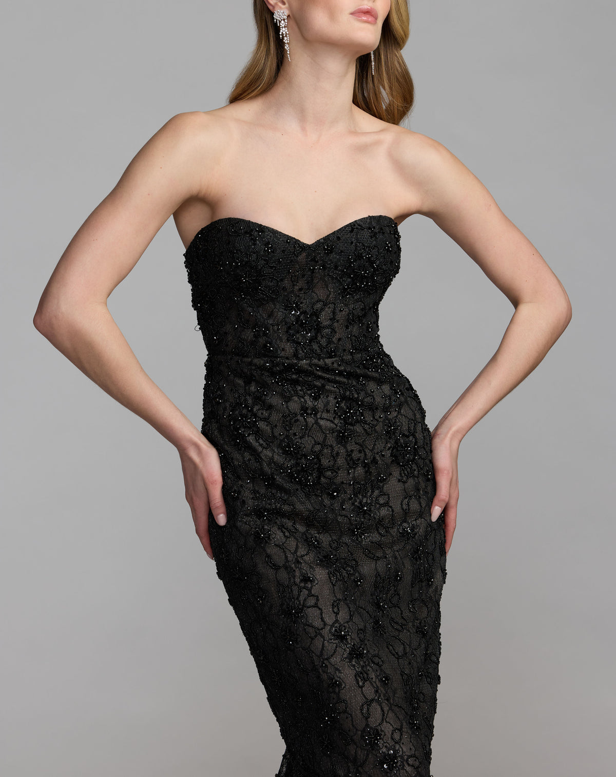 Mac Duggal 11830 Black close-up