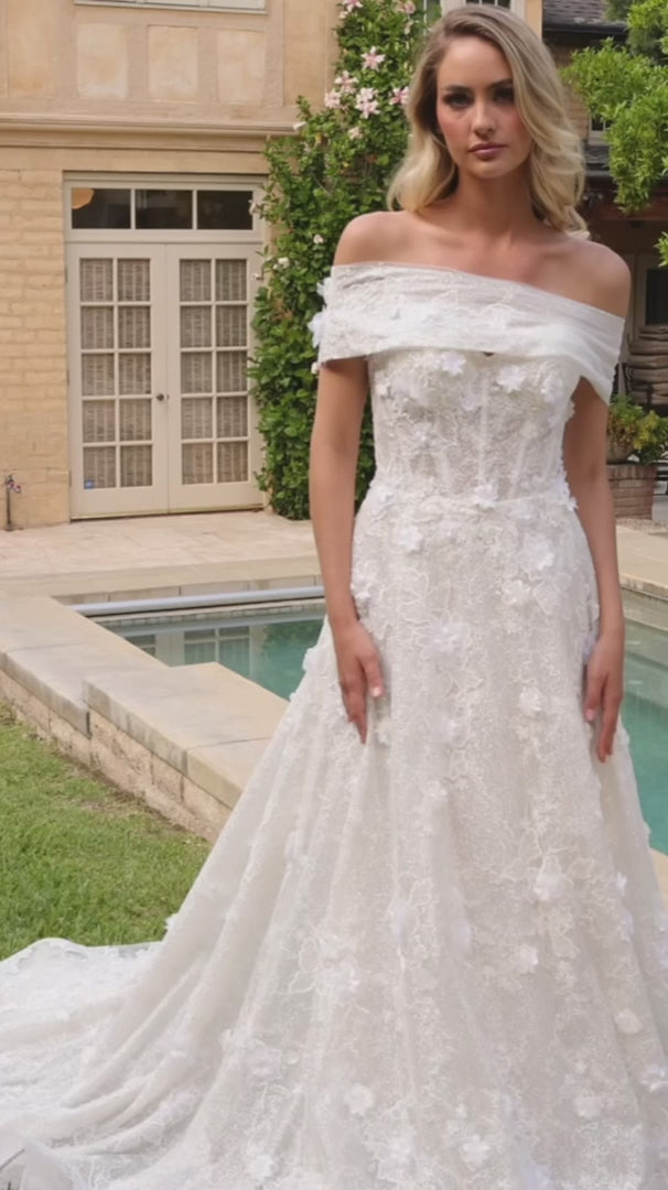Andrea & Leo CD860W video