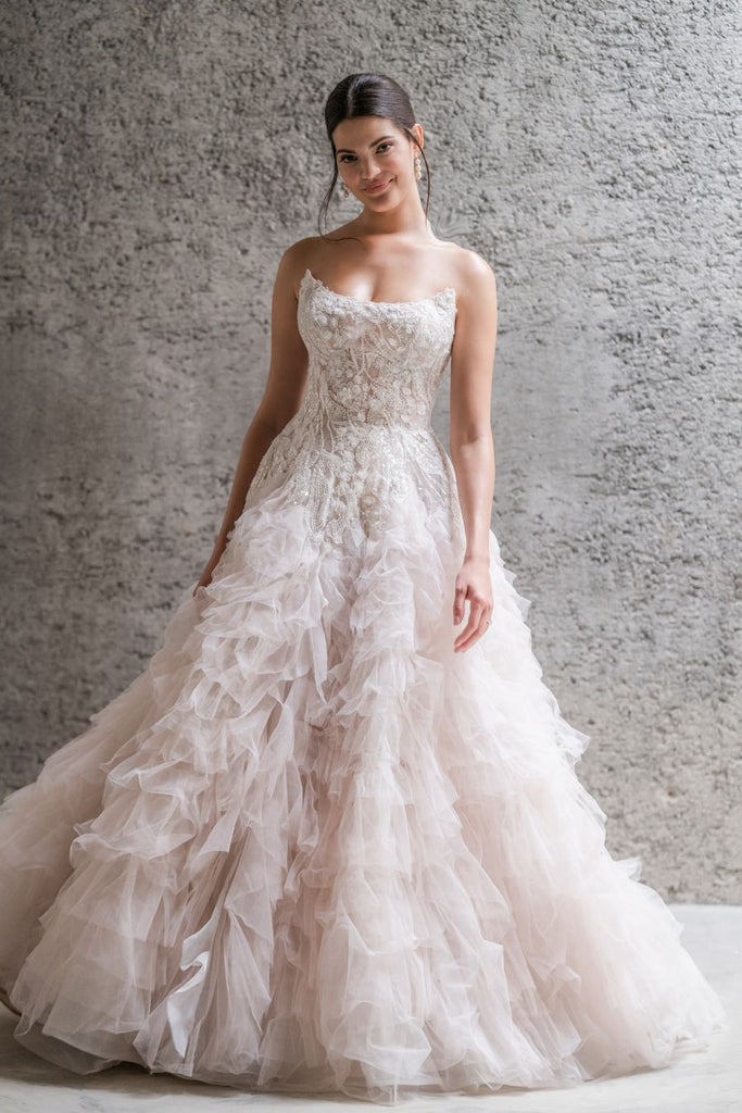 Love Allure Lace Applique Wedding Dress