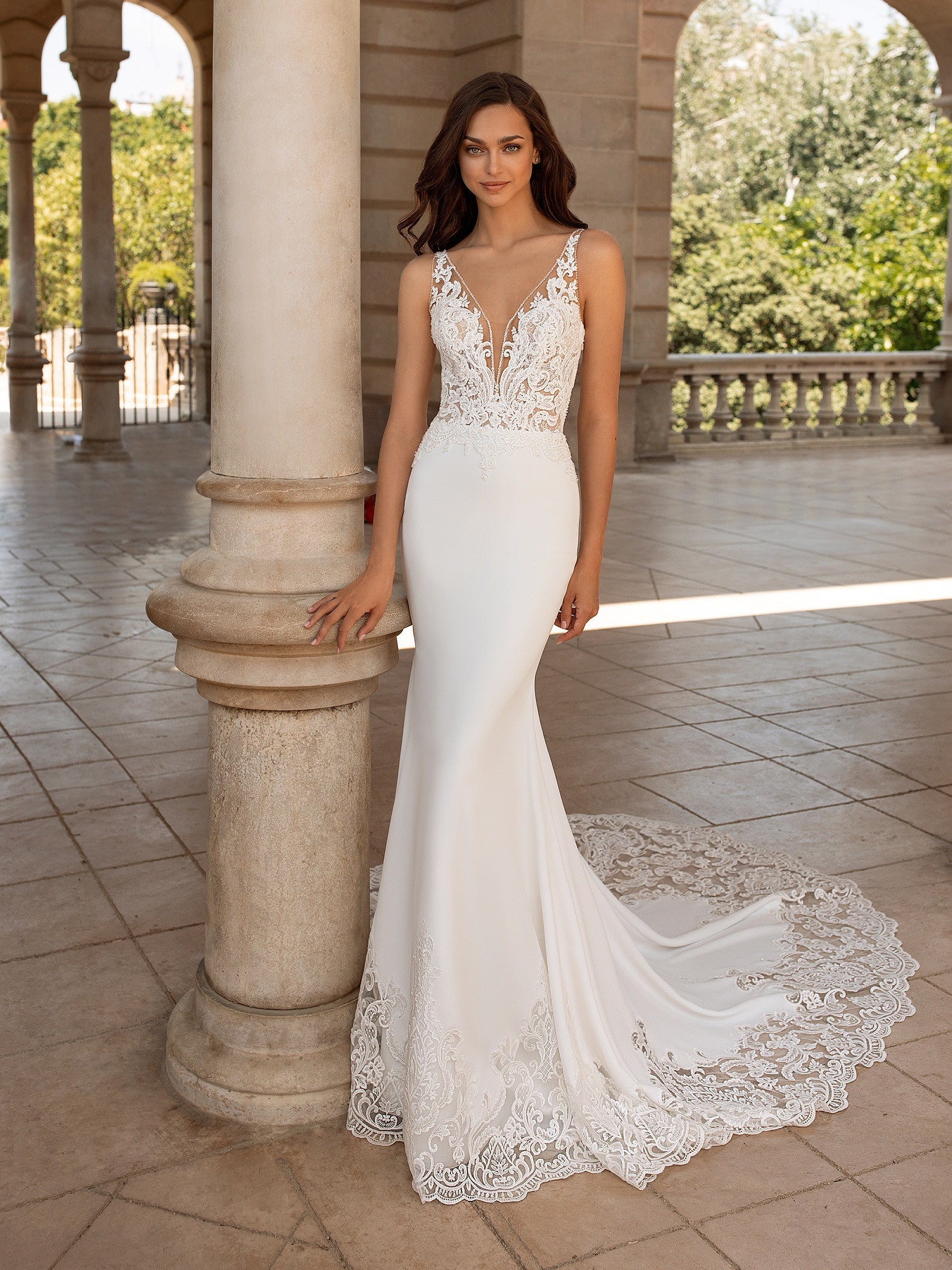 Pronovias Erandi Sample