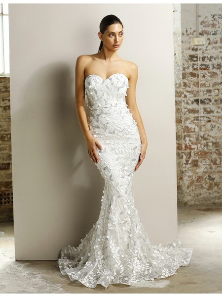Nicoletta JX1097